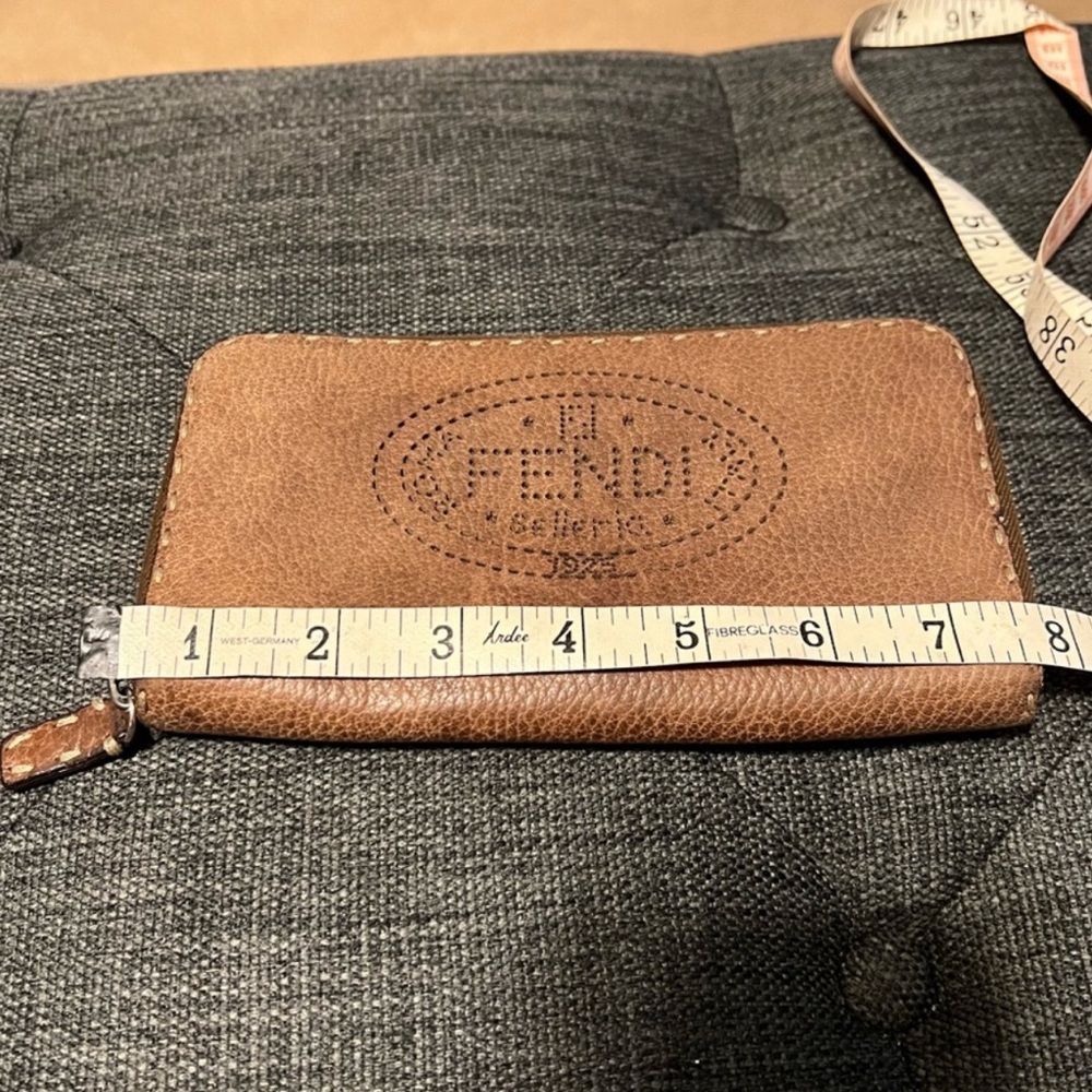 Fendi Tan Leather Wallet- Offers Welcome💕 - Picture 2 of 9